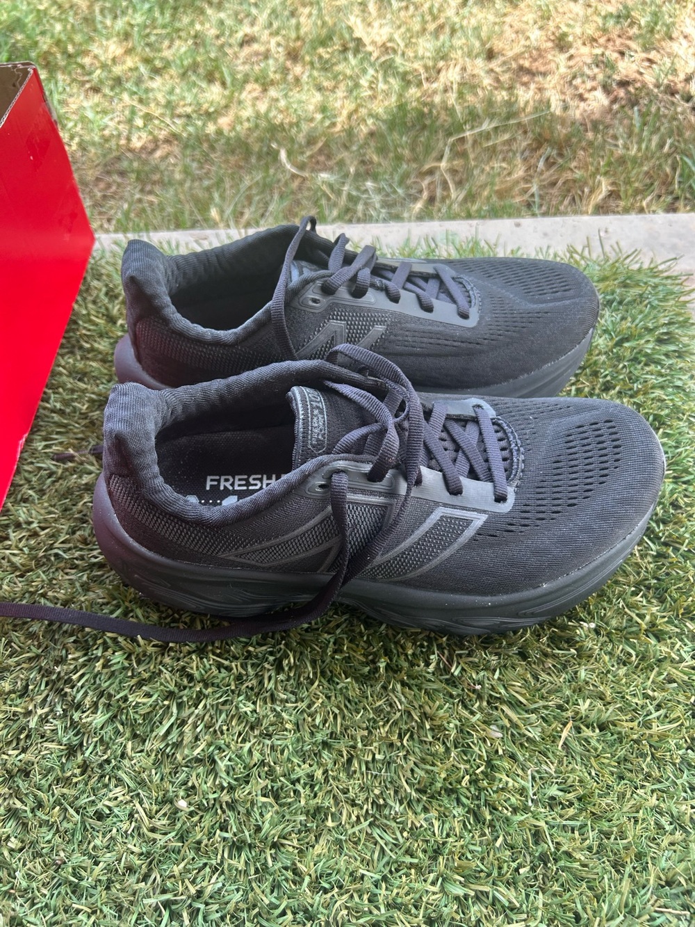 New Balance Fresh Foam X 1080 V14 Running Shoe, Black/Metallic/Phantom, 5.5EE